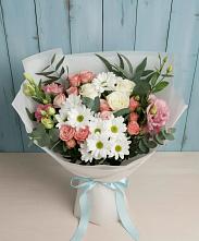 Букет цветов из:  Розы, Лизиантусы и Хризантемы в Молочном Вологодской области