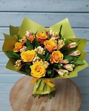 Букет цветов из:  Альстромерии и Розы #REPLACE_PRED# Молочном Вологодской области