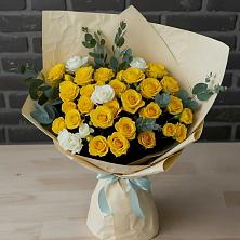 Букет цветов из:  Розы в Молочном Вологодской области