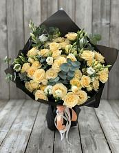 Букет цветов из:  Розы и Лизиантусы в Молочном Вологодской области