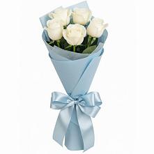 Букет 5 Белых роз Проуд в Молочном Вологодской области