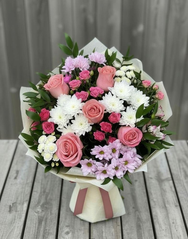 Букет цветов из: Альстромерии, Гвоздики, Розы и Хризантемы в Молочном Вологодской области