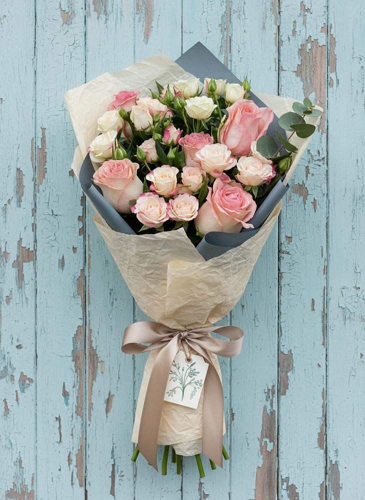 Букет цветов из: Розы в Молочном Вологодской области