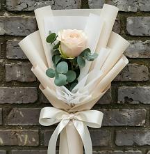Букет цветов из:  Розы в Молочном Вологодской области