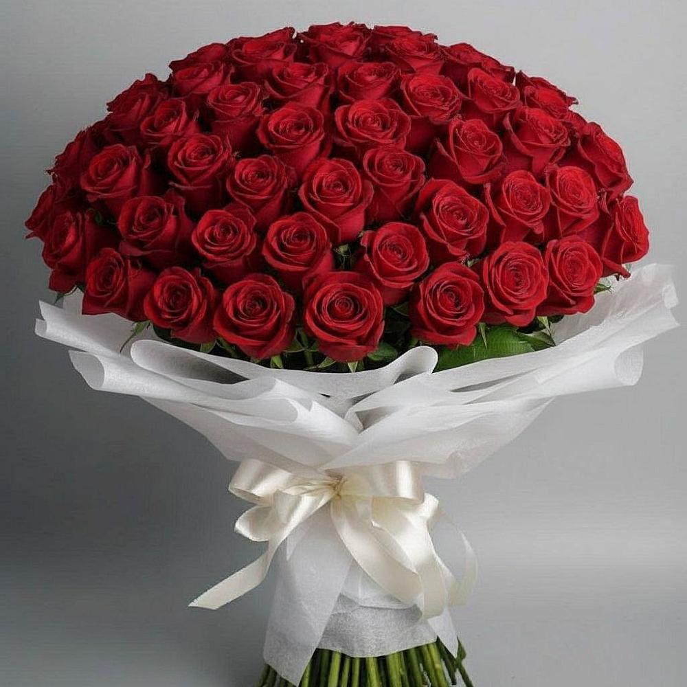 Букет 101 Красная роза Блэк Мэджик в Молочном Вологодской области