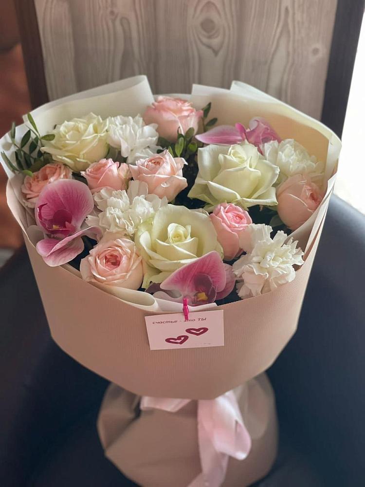 Букет цветов из: Орхидеи, Розы и Гвоздики в Молочном Вологодской области