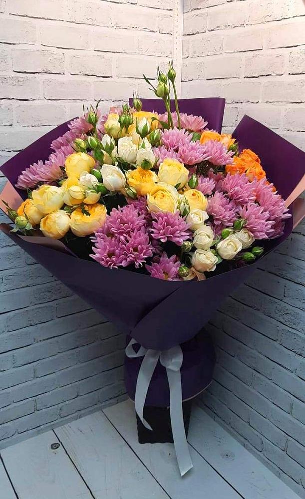 Букет цветов из: Хризантемы и Розы в Молочном Вологодской области