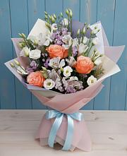 Букет цветов из:  Лизиантусы, Розы, Альстромерии и Гипсофила в Молочном Вологодской области
