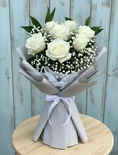 Букет цветов из:  Розы в Молочном Вологодской области