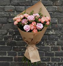 Букет цветов из:  Розы в Молочном Вологодской области