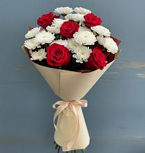 Букет цветов из:  Розы и Хризантемы в Молочном Вологодской области