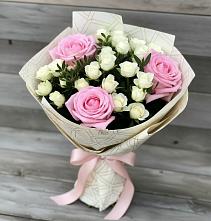 Букет цветов из:  Розы в Молочном Вологодской области