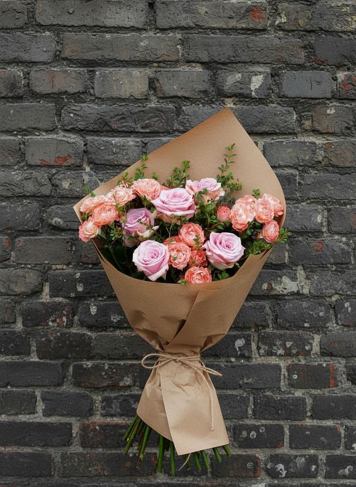 Букет цветов из: Розы в Молочном Вологодской области