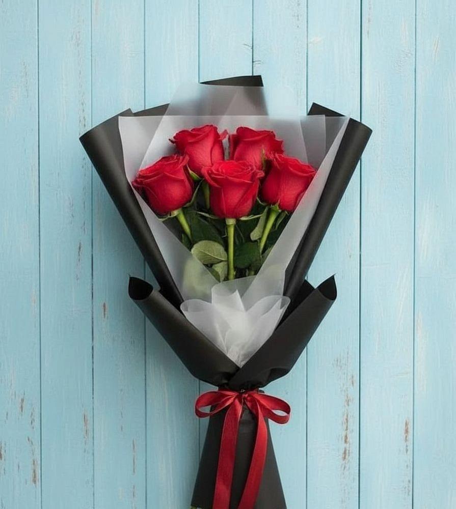 Букет цветов из: Розы в Молочном Вологодской области