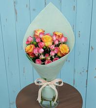 Букет цветов из:  Розы в Молочном Вологодской области
