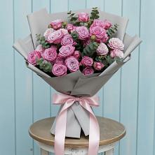 Букет цветов из:  Розы в Молочном Вологодской области